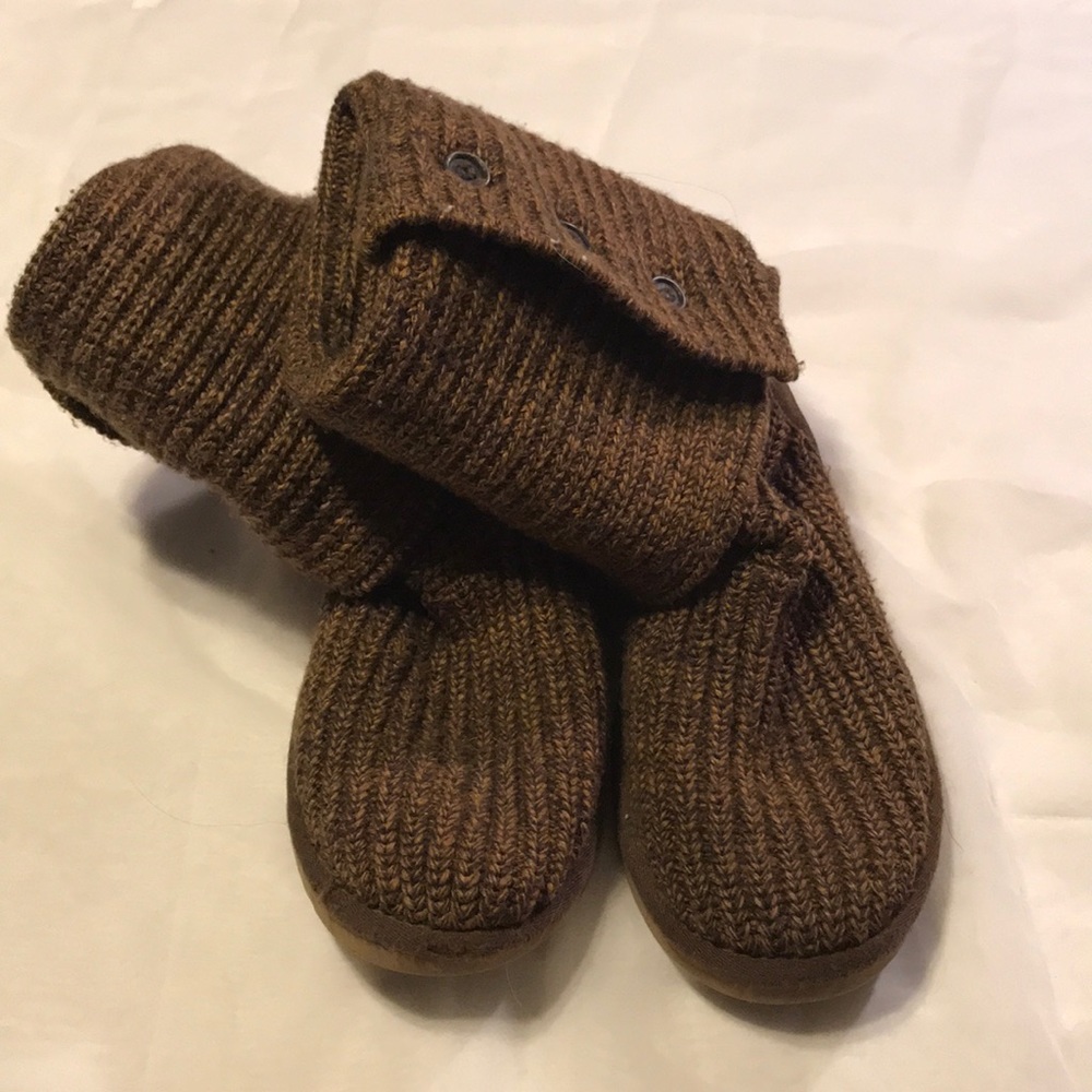 UGG BOOTS*price drop⬇️